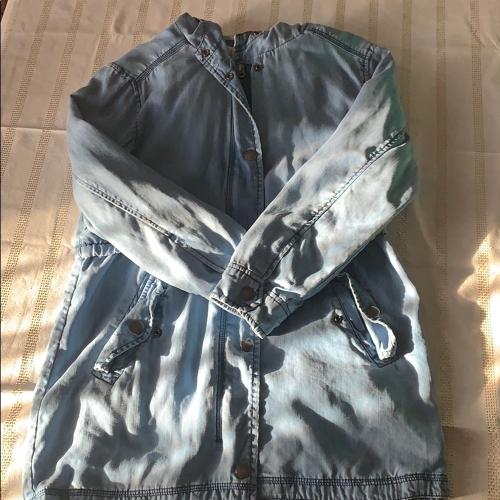 Cat and Jack Jean jacket - Picture 4 of 4